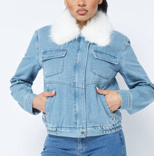 Load image into Gallery viewer, Jean Coat w/ Fur Collar
